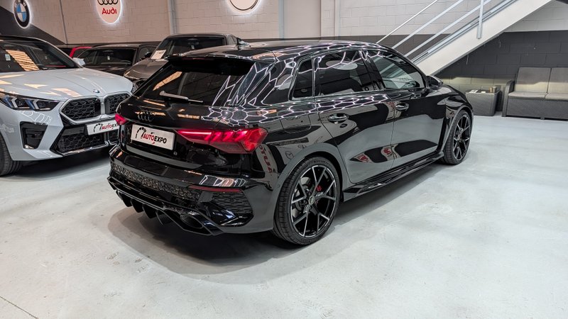 Audi RS3 2023, foto 6