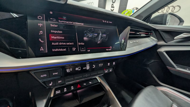 Audi RS3 2023, foto 31