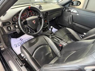 Porsche 911 Carrera 4 Coupé 325cv