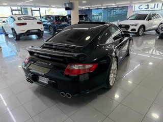 Porsche 911 Carrera 4 Coupé 325cv