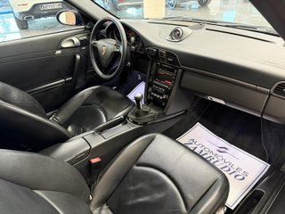 Porsche 911 Carrera 4 Coupé 325cv