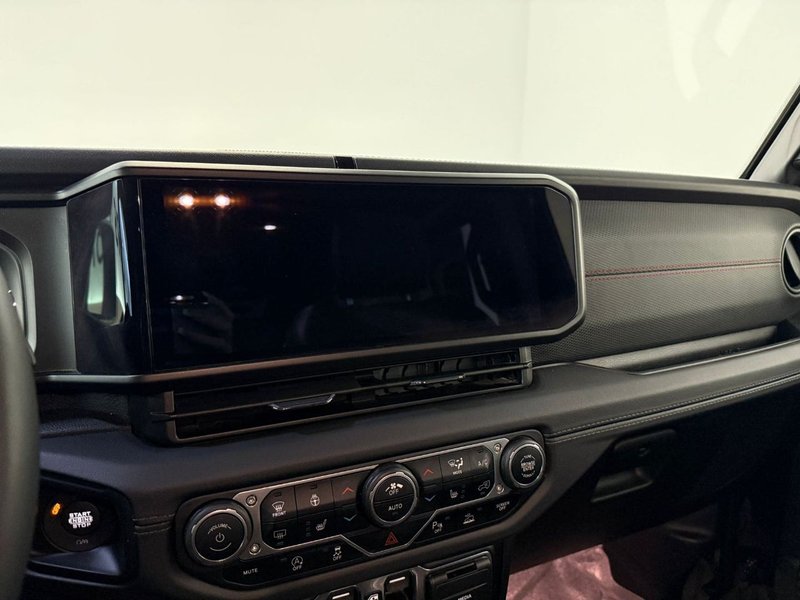 Jeep Wrangler 2.0T GME Rubicon 8ATX E6D 2024, foto 12