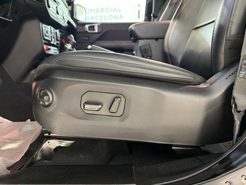 Jeep Wrangler 2.0T GME Rubicon 8ATX E6D 2024, foto 31