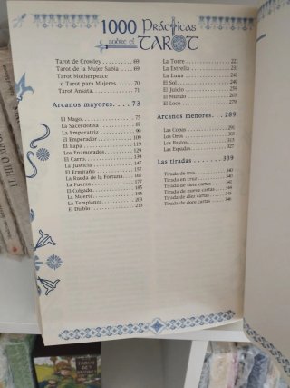 1000 prácticas sobre el tarot