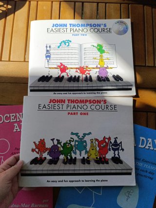 Pack 5 Libros de Piano. Precio no negociable.