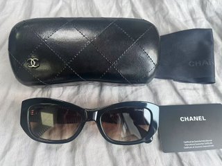 Gafas de sol Chanel 5493 negras