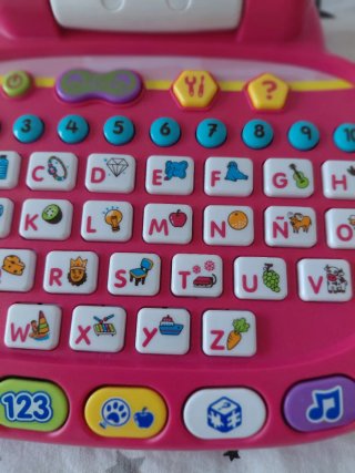 Mini ordenador VTech para bebé