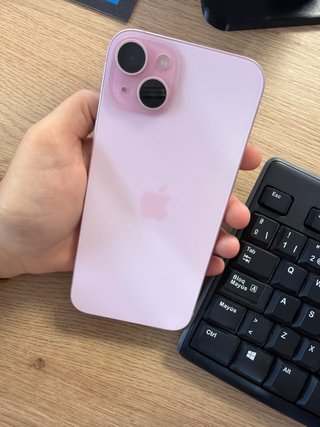 iPhone 15 Plus Rosa