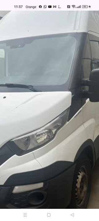 Furgoneta IVECO 35/16