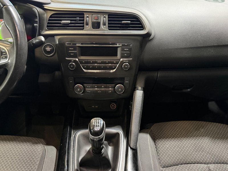 Renault Kadjar 1.2 TCe Energy Intens 2015, foto 11