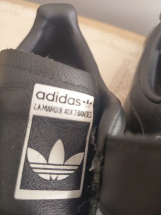 Zapatillas Adidas Negras con Velcro