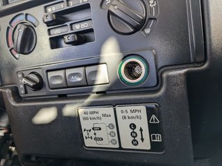 Land-Rover Defender 110 SW E