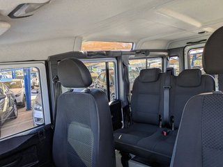 Land-Rover Defender 110 SW E