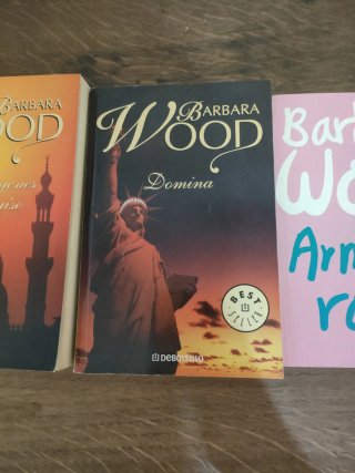 Colección de libros de Barbara Wood