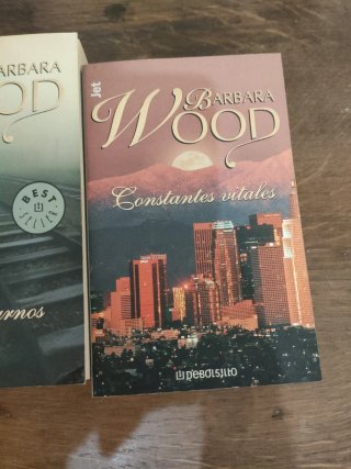 Colección de libros de Barbara Wood