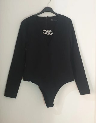 Body Zara Negro con Cadena Joya Talla L
