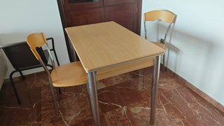 Mesa comedor extensible + 3/4 sillas