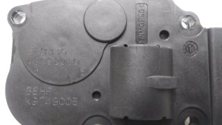 MOTOR APERTURA TRAMPILLAS CLIMATIZADOR EFB330