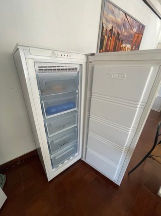 Congelador Hisense FV191N4AW2 Blanco