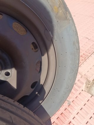 4 Ruedas 175/65 R14 con Llantas
