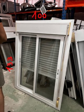Ventana aluminio corredera blanca