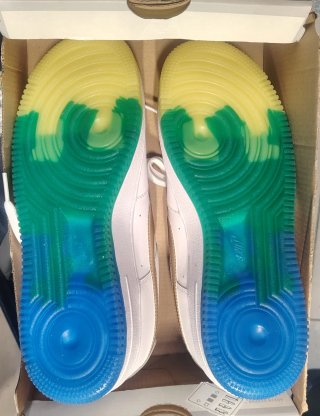 Nike Air Force 1 Talla 40 Dorado Blanco