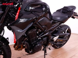 KAWASAKI Z 900