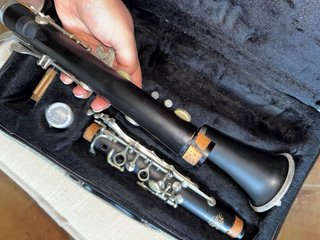 Clarinete J.Michael con estuche