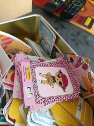 Lote de cromos variados