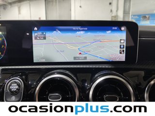 Mercedes-Benz CLA Shooting Brake 180 100 kW (136 CV)
