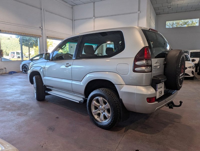 Toyota Land Cruiser 3.0 D-4D GX 3p 2004, foto 3