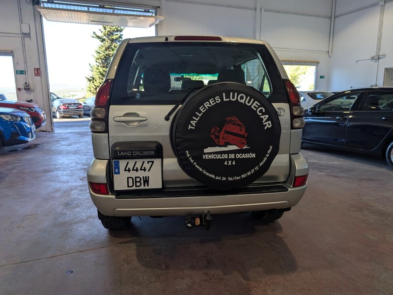 Toyota Land Cruiser 3.0 D-4D GX 3p 2004, foto 4