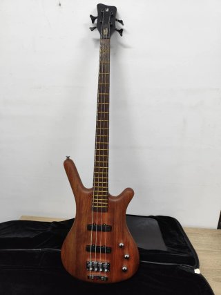 Bajo Warwick Corvette