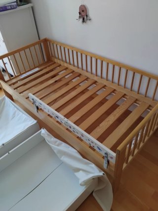 Llit / Cama infantil IKEA con cajones