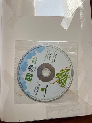Incredible English Kit 3 Class book
