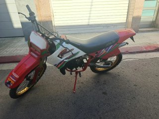 Rieju RR Enduro toda de serie con documentación