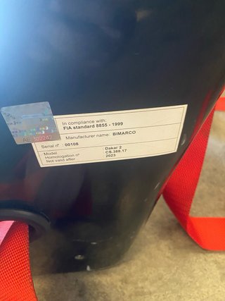 Asiento Baquet RRS con arnés MCf