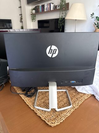 Pack 2 Monitores 22” + Altavoces Logitech 2.1