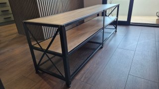 Mueble TV estilo industrial madera y metal