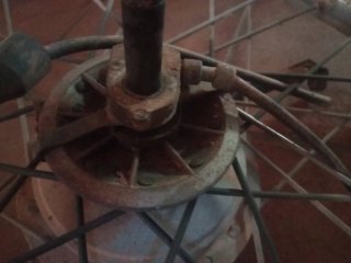 Rueda de moto con llanta Akront 2.5-21