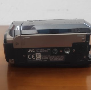 Videocámara JVC Everio Full HD + Tarjeta SD 8GB