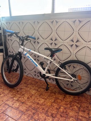 Bicicleta Infantil B'Twin Blanca