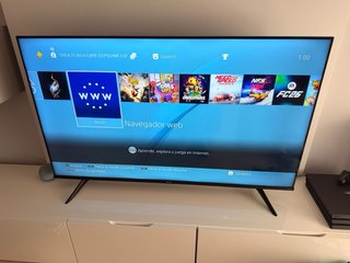 PS4 Pro 9.60 1TB + 2 mandos originales + 16 juegos