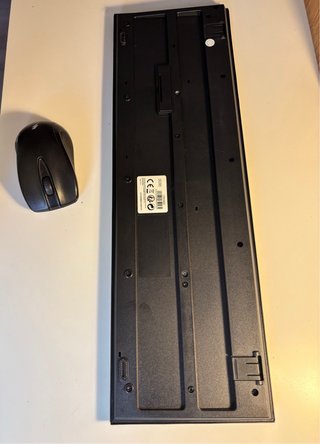 Teclado y ratón inalámbrico