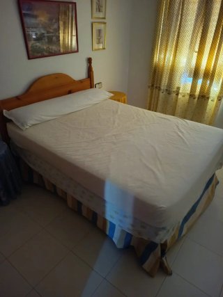 Cama de 135 con Estructura de Madera