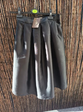 Falda fiesta negra talla 36/38