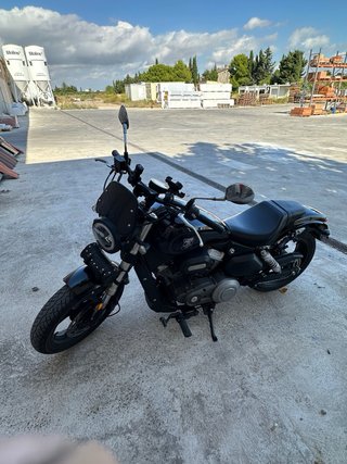 Moto Mitt 125 Twin Custom