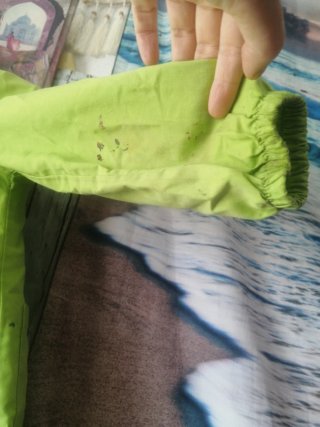 Mandilón Verde para Niños de 2 a 5 Años