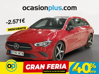 Mercedes-Benz CLA Shooting Brake 180 100 kW (136 CV)