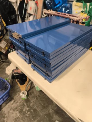 Estantería metálica azul